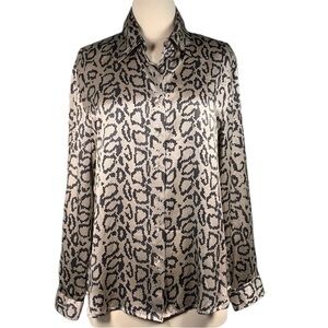 CLIO 100% SILK GORGEOUS BUTTONS DOWN TOP